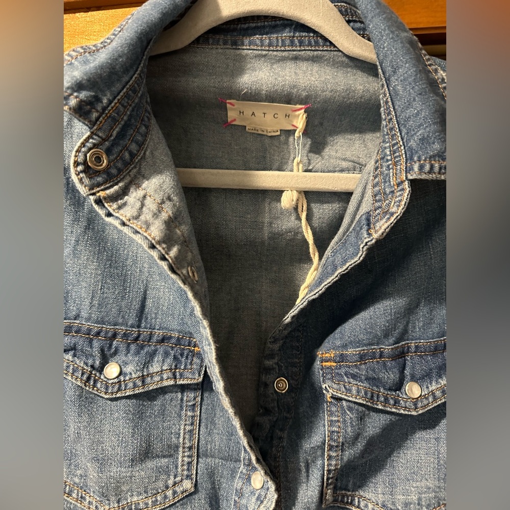 Hatch Maternity button up denim top XS